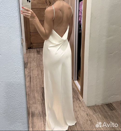 Платье свадебное