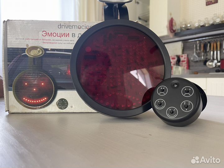 Drivemocion Эмиции в движении (смайлик на авто)