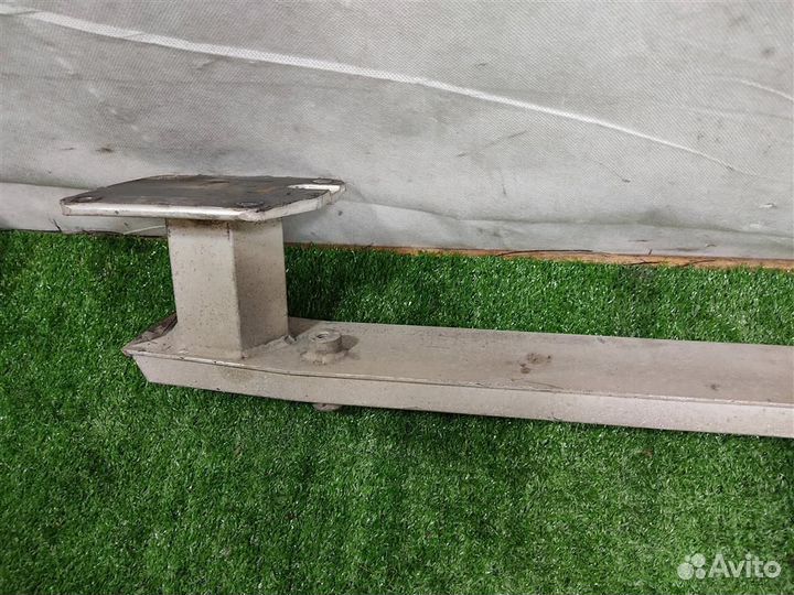 Усилитель бампера заднего Peugeot 308 (4E) 2008