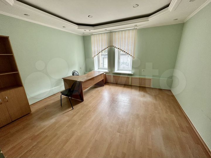 Торговая площадь, 163 м²