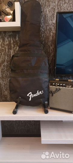 Электрогитара fender с комбоусилитилем