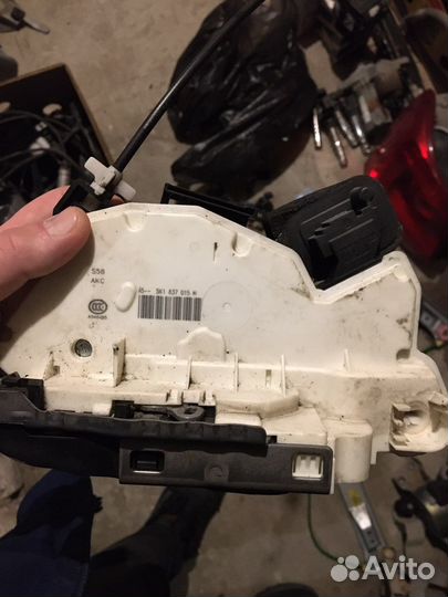 Замок передний левый фольксваген поло 5