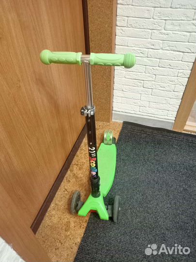 Самокат детский трехколесный бу