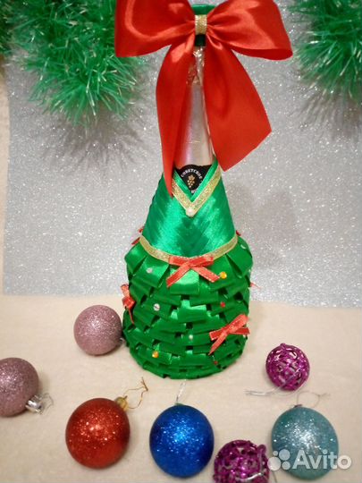 Съёмное украшение для шампанского на Новый год