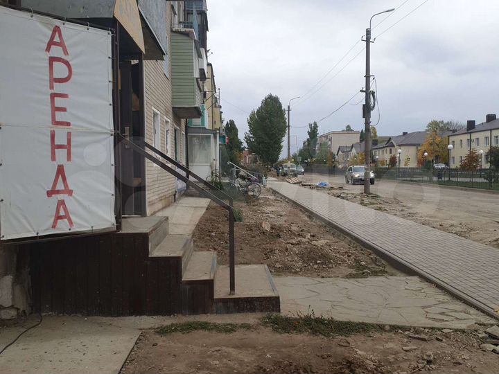 Торговая площадь, 56 м²