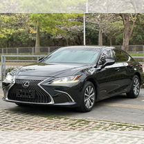 Lexus ES 2.0 CVT, 2021, 38 200 км, с пробегом, цена 2 600 000 руб.