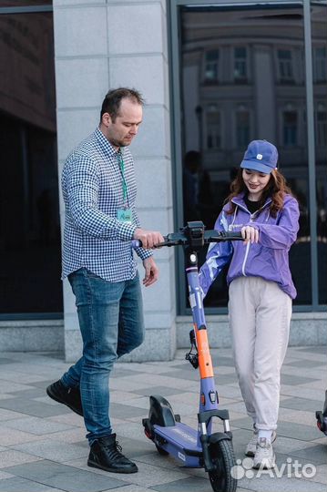 Промоутер консультант