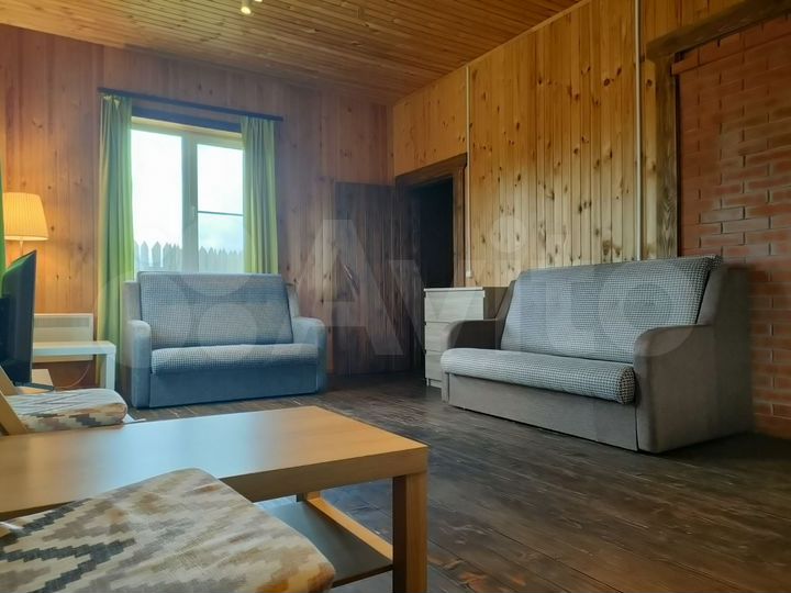 2-к. дом, 111 м²