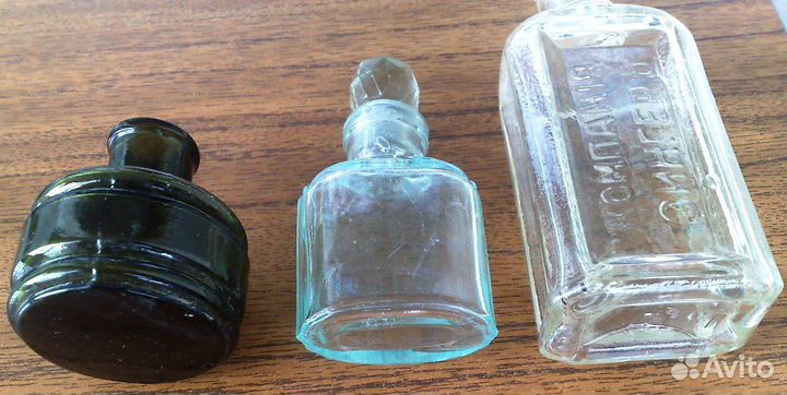 Три старинных пузырька Компания Зингер и др