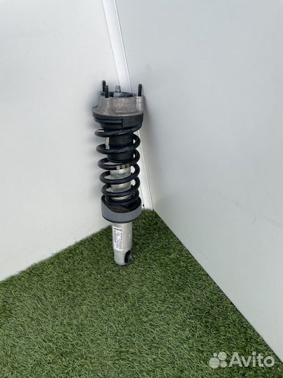 Mercedes amg gt c190 амортизатор передний