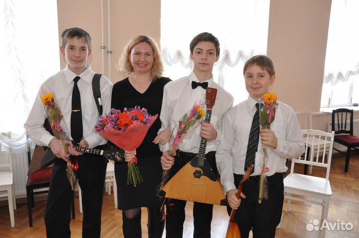 Обучение игре на фортепиано и сольфеджио