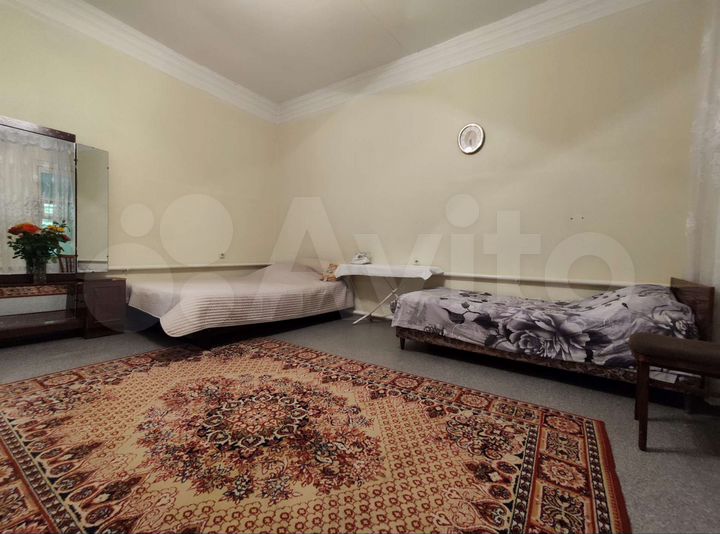 2-к. квартира, 70 м², 1/1 эт.