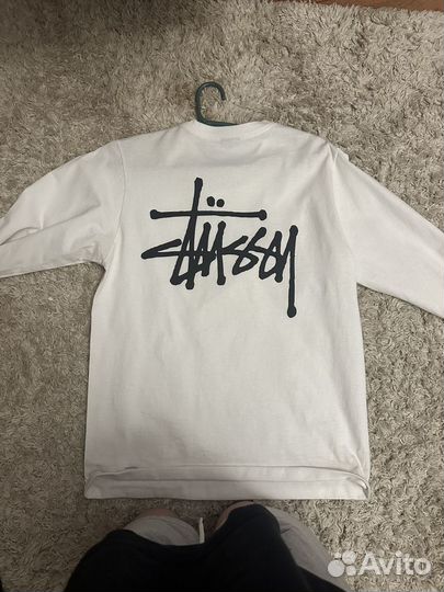 Лонгслив stussy белый