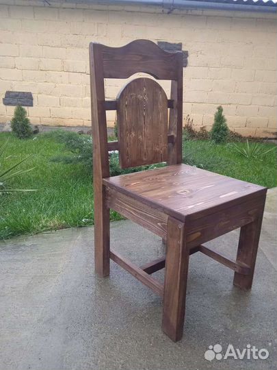 Стулья из дерева