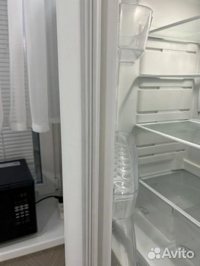 Уплотнитель для холодильника Атлант хм-6224-180