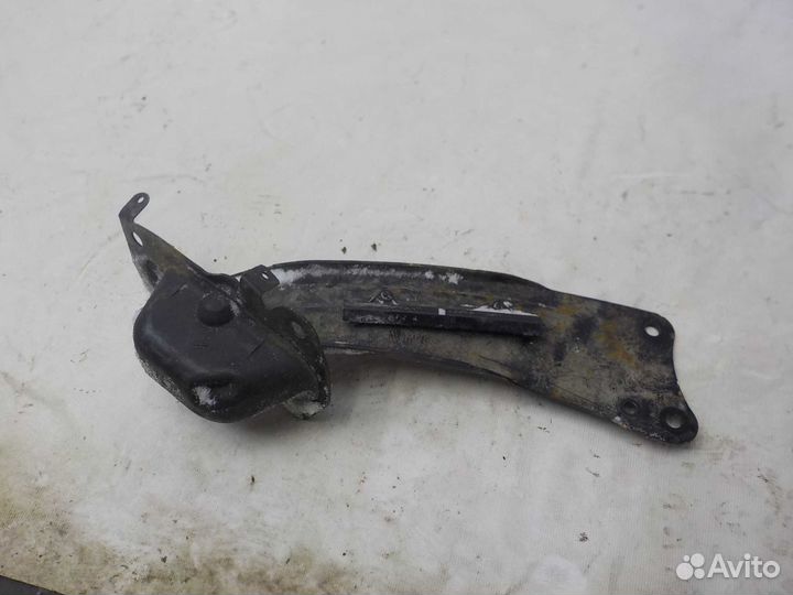 Рычаг volkswagen passat B6 задний левый
