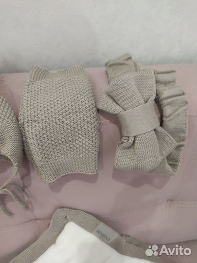 Набор для новорождённого. Тёплый плед, шапка, снуд