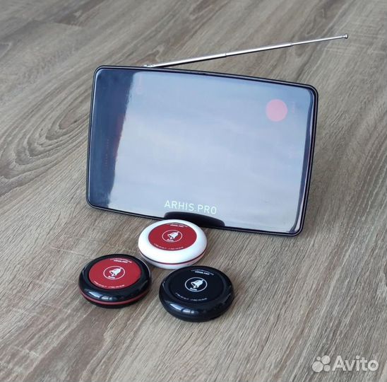 Кнопка вызова официанта для ресторана с табло