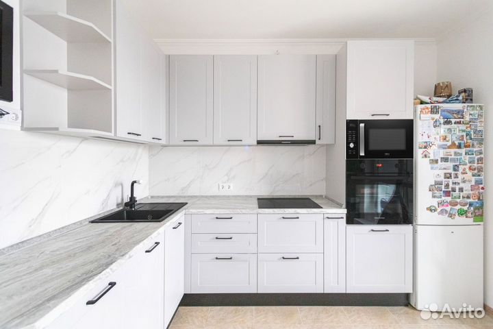 Кухня (цена за всю кухню) CN:023848