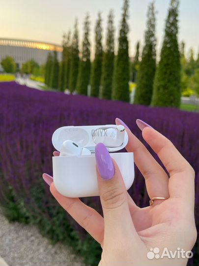 AirPods Pro 2 platinym +