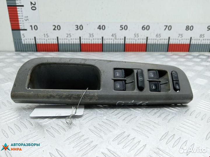 Блок управления стеклоподъемниками Volkswagen Golf