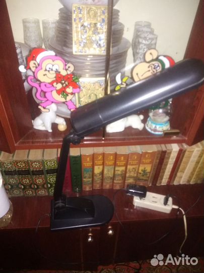 Лампа настольная черная