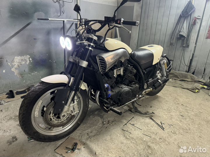 Yamaha v max 1200 custom