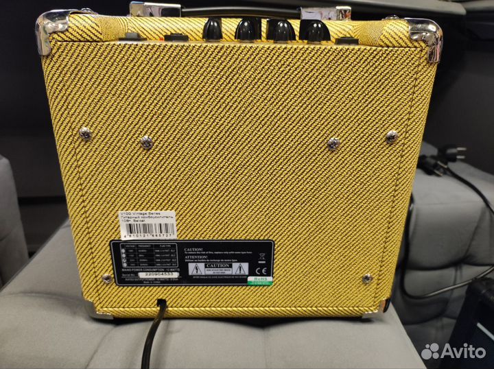 Комбоусилитель для электрогитары Belcat V10G