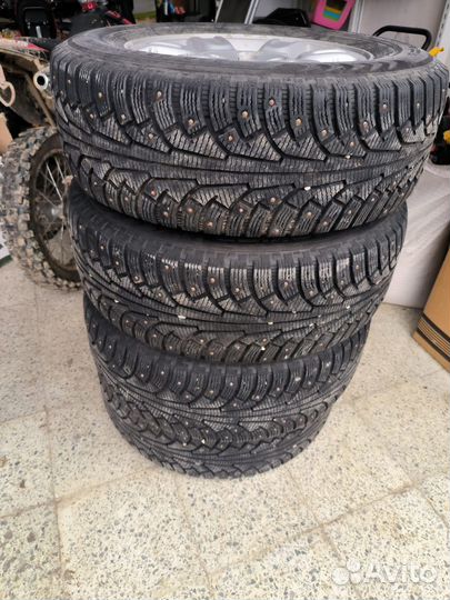 Nokian Tyres Hakkapeliitta 5 245/65 R17 125T