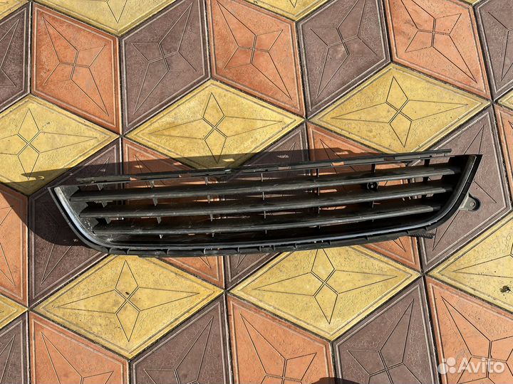 Решетка Opel Zafira B