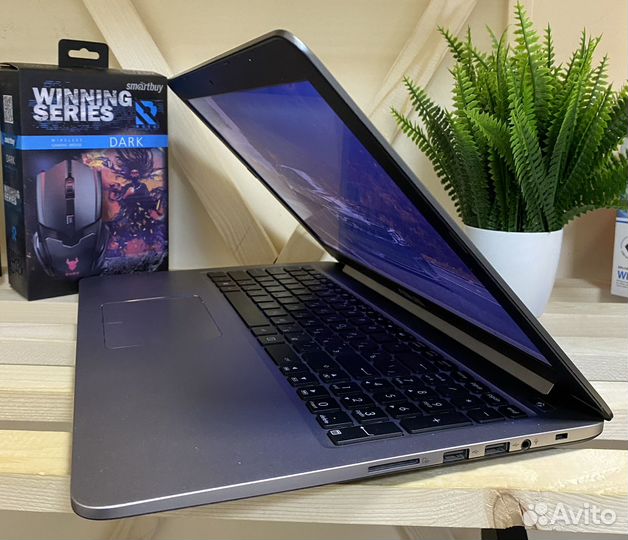 Шикарный Asus /i5-6200U/940MX/8gb/SSD+HDD