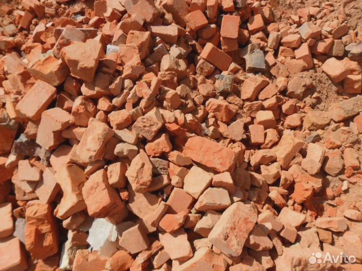 Кирпичный бой для благоустройства территории