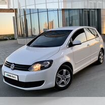 Volkswagen Golf Plus 1.6 MT, 2012, 265 898 км, с пробегом, цена 789 000 руб.