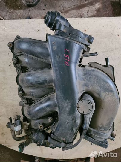 Впускной коллектор Nissan Murano z51