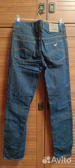 Джинсы armani