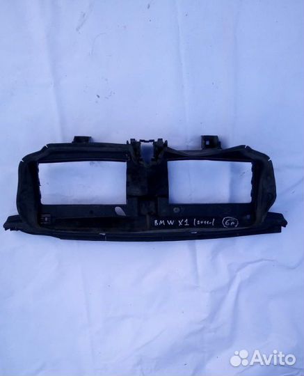 BMW x1 E84 воздуховод радиатора