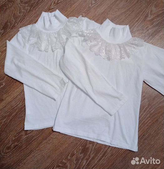 Рубашки,водолазки школьные 122-128р