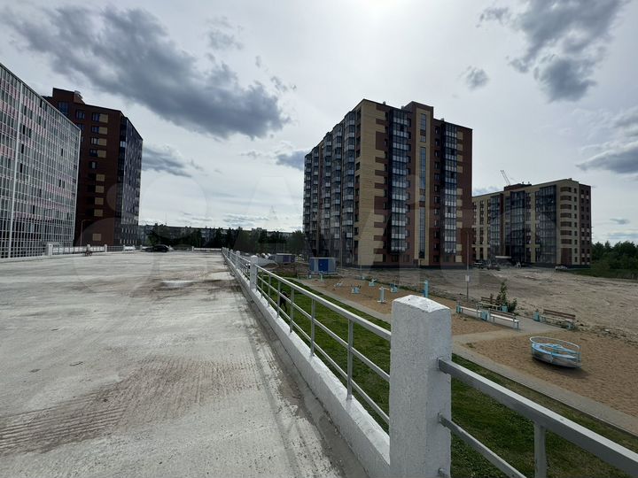 Машиноместо, 14 м²
