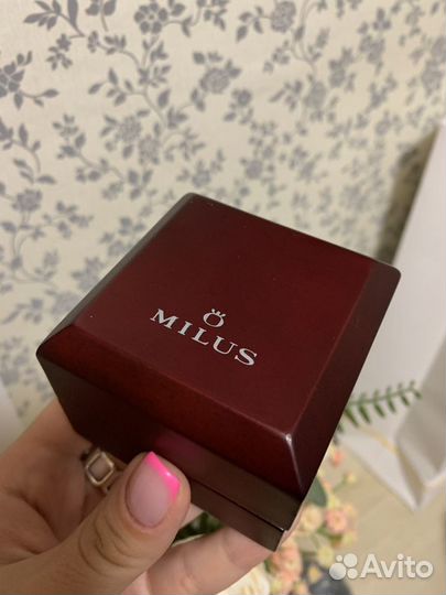 Запонки Milus