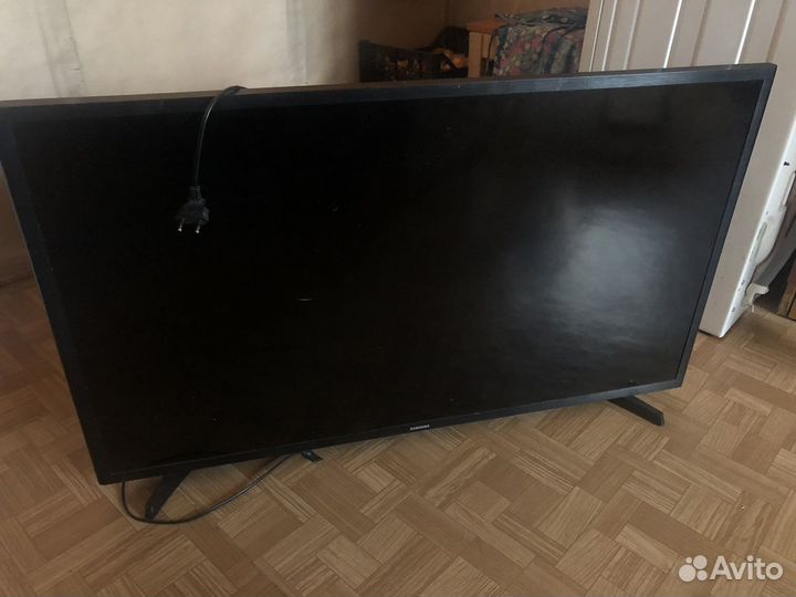 Телевизор samsung