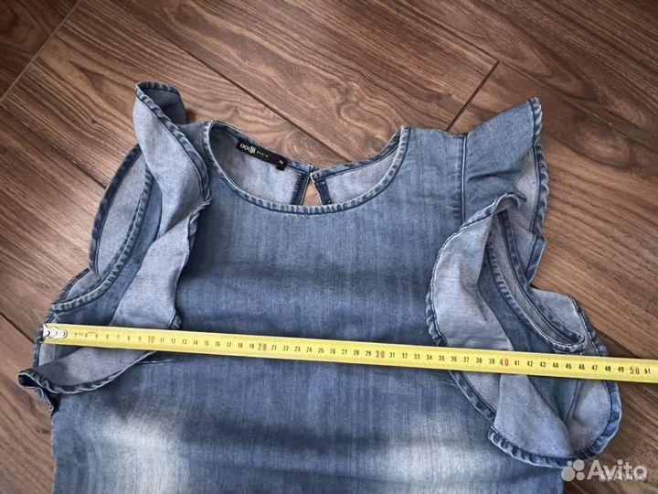 Джинсовый комбинезон р. 42