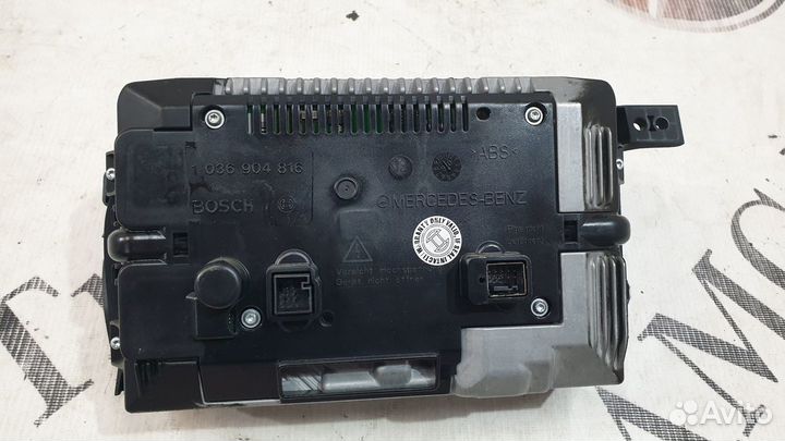 Монитор Mercedes-Benz S-Class W221