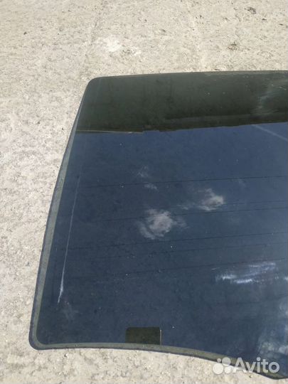 Стекло двери задней левой Ford Kuga (2012-2019)