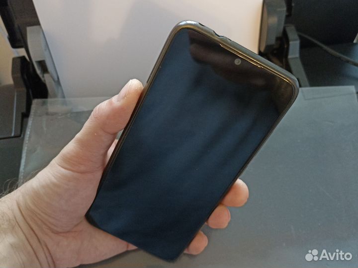 Xiaomi Redmi Note 7, 3/32 ГБ