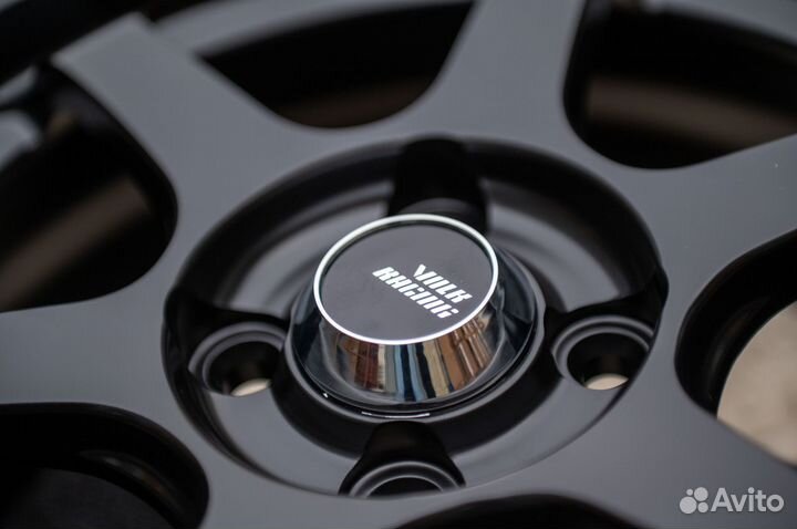 Комплект новых литых дисков ''15 4х100 rays Volk R