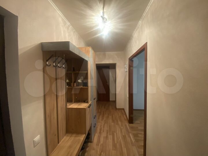 2-к. квартира, 52 м², 3/9 эт.