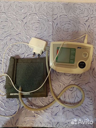 Измеритель артериального давления