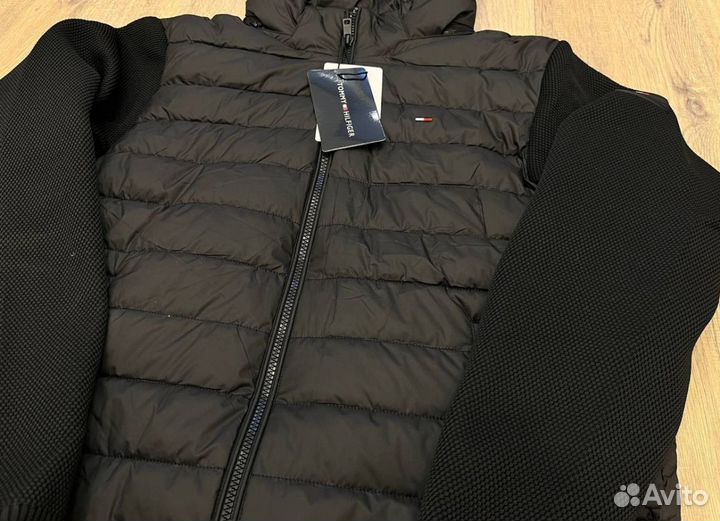Куртки Tommy Hilfinger долговечные