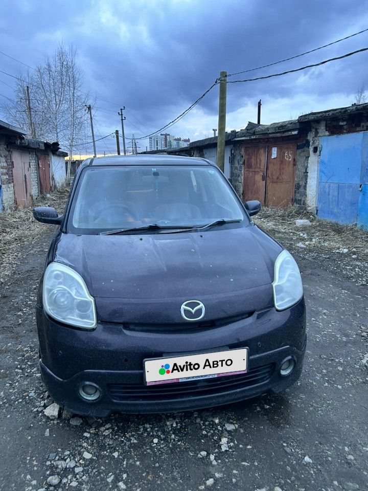 Mazda Verisa: фото из отзыва