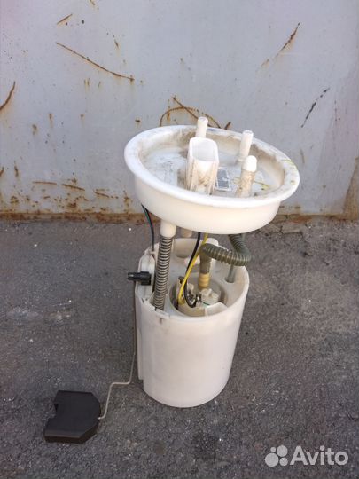 Бензонасос volkswagen Polo 1,6